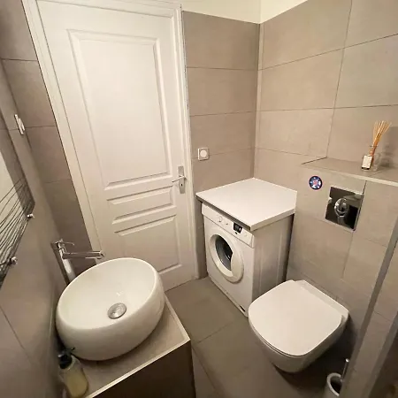 Renting - 2 Massena - Luxury Loft - Balcony Massena Square View - Aircon Apartament Nicea