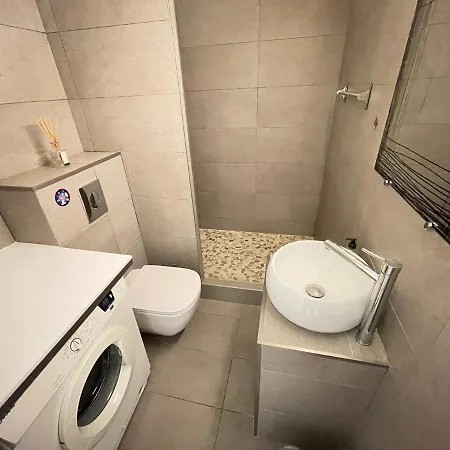 Renting - 2 Massena - Luxury Loft - Balcony Massena Square View - Aircon Apartment Nice